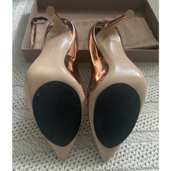 Gianvito Rossi - Metal Peach 105 Patent Leather Pumps (Size 37, US 7) - Picture 5 of 9